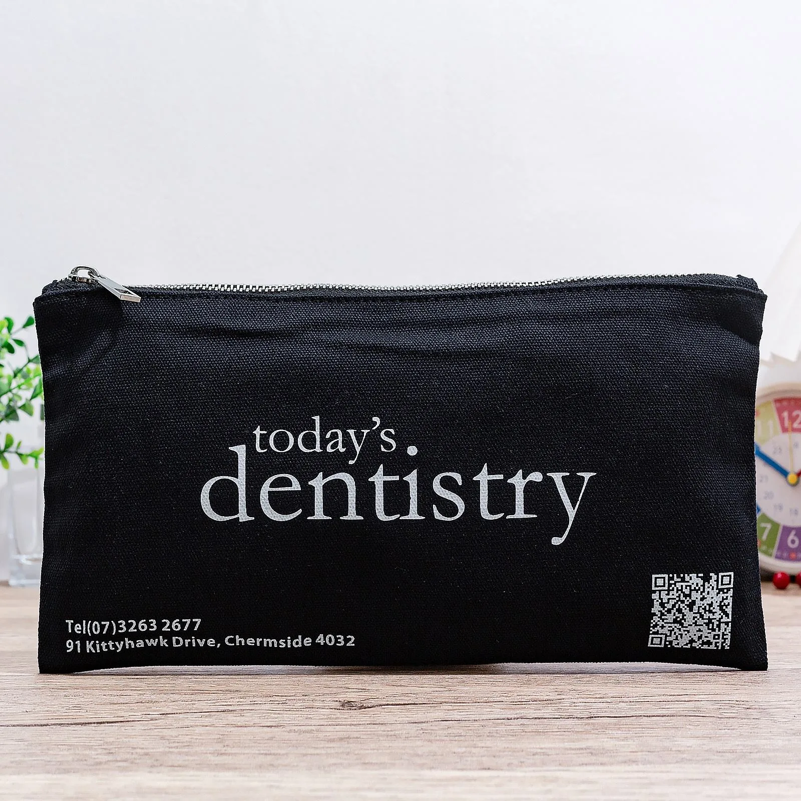 Cream Fabric Zipper Pouch